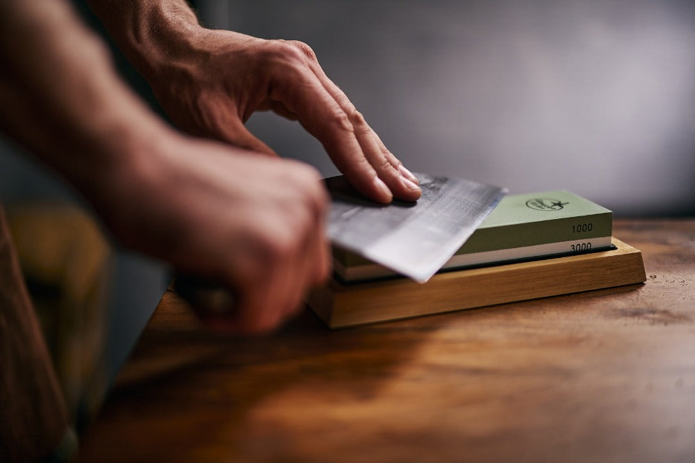 Discover our Dual Sharpening Stone Set – Almazan Kitchen®