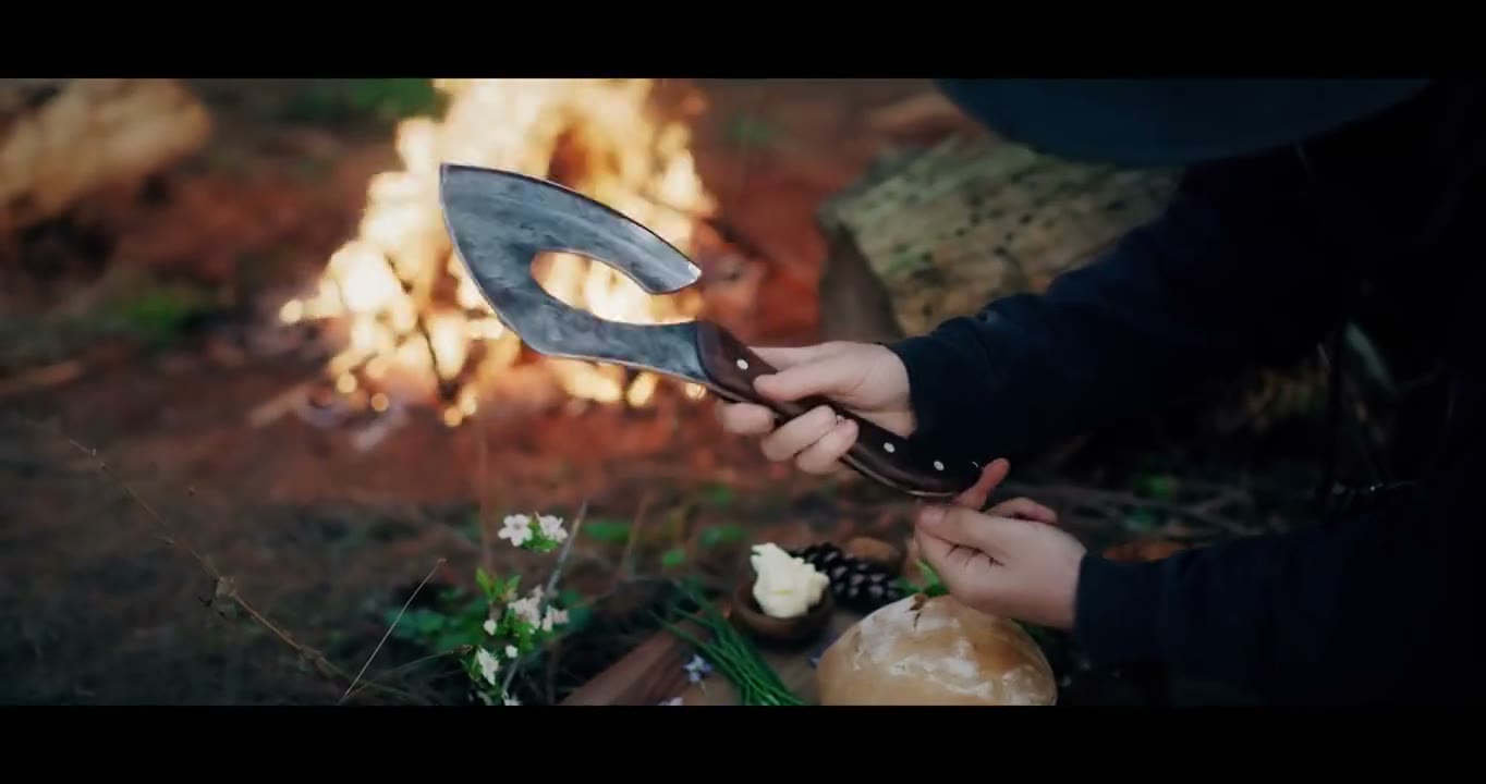 Serbian Chef High-Carbon Steel Cooking Axe | Almazan Kitchen
